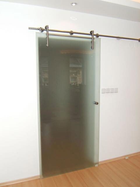 Posuvné skleněné dveře