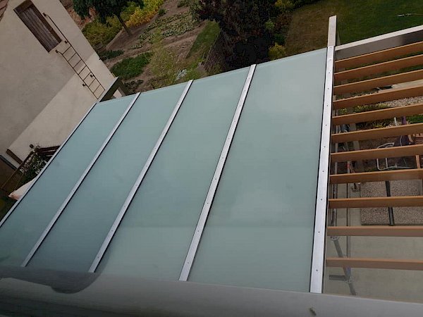 Skleněná střecha verandy